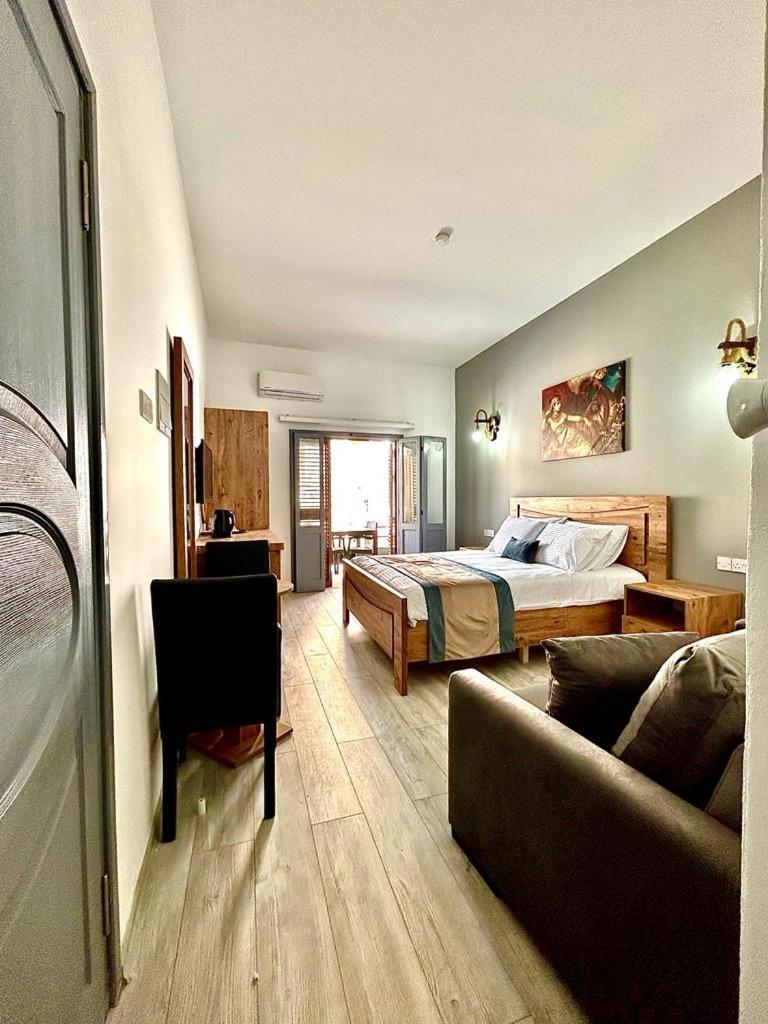 Royal Goddess Guest House, Walled City Famagusta  Ngoại thất bức ảnh